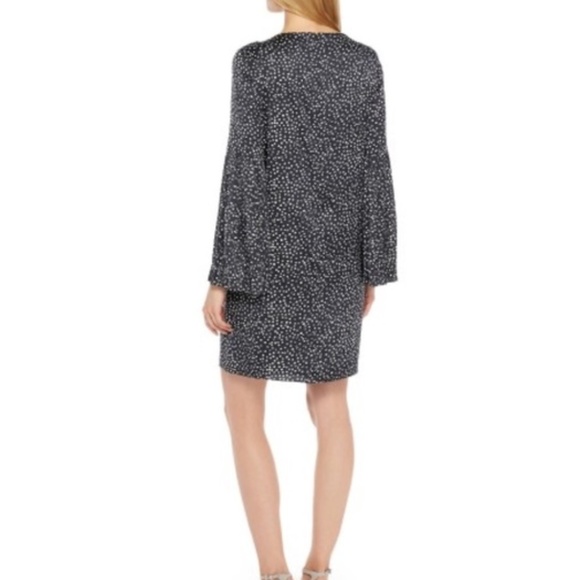 The Limited | Pleated Sleeve Dress Brush Dot Navy - Picture 1 of 7